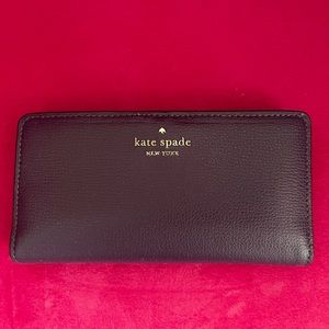 Kate Spade New York Staci Saffiano Leather Large Slim Wallet (Plum Pie)